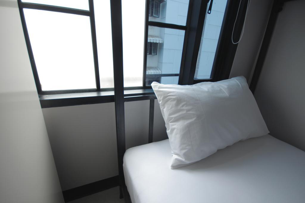 The Blocks Hostel Sukhumvit 10 Bangkok Room photo